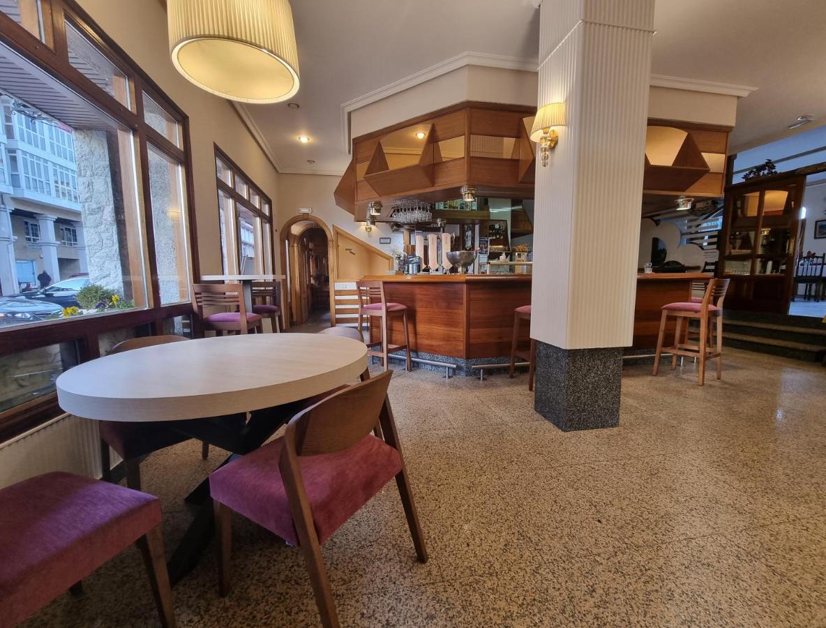 Hostal Sainz Riaño Kültér fotó